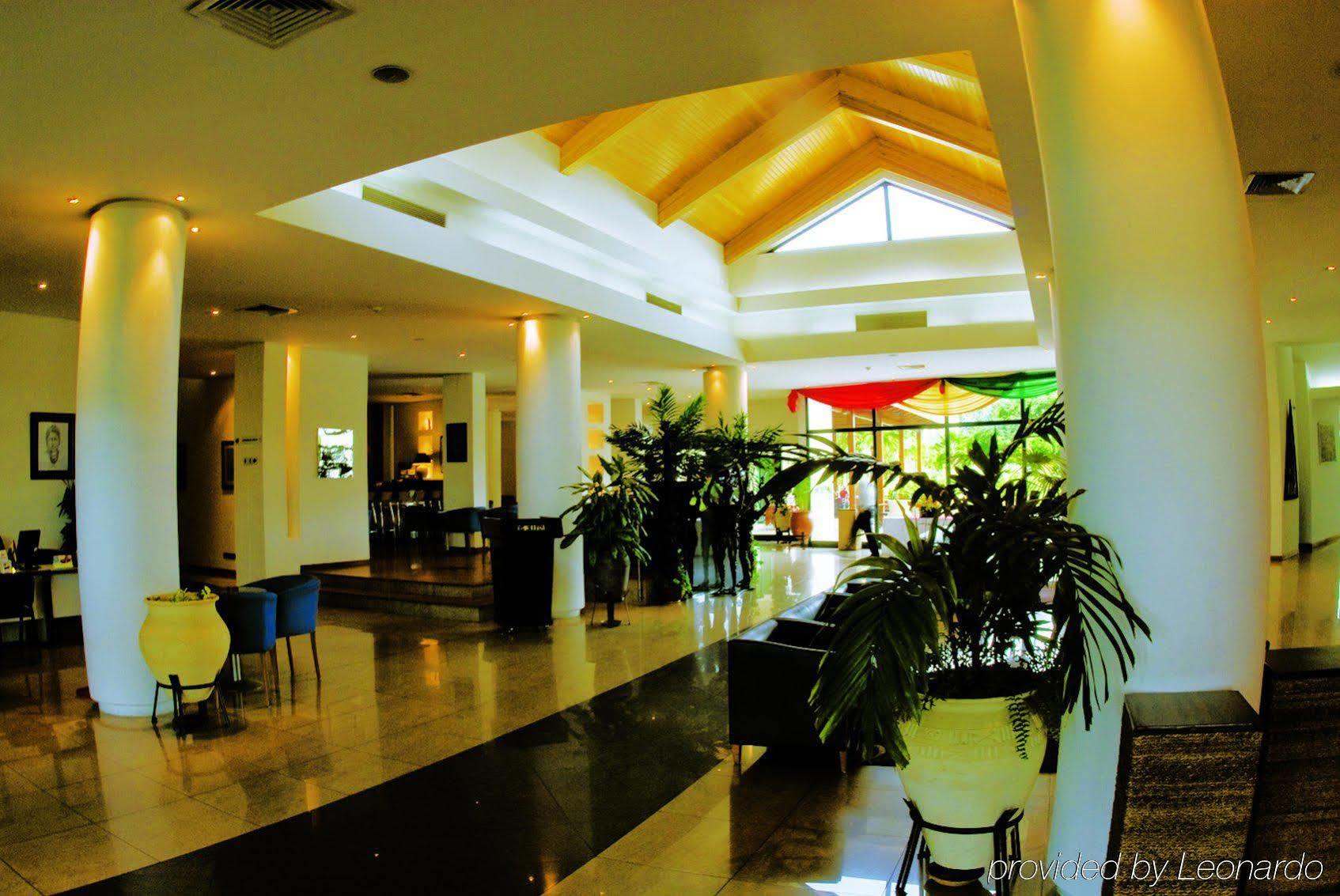 Fiesta Royale Hotel Accra Interior foto